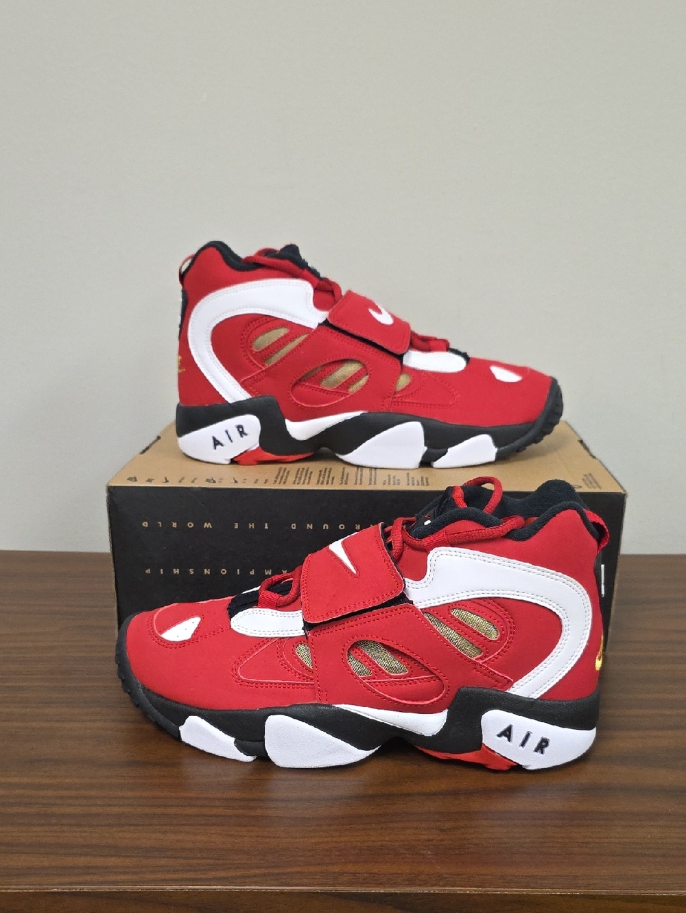 Nike Air Diamond Turf 2 San Francisco 49ers Prime Red/Gold Various  HQ2631-600